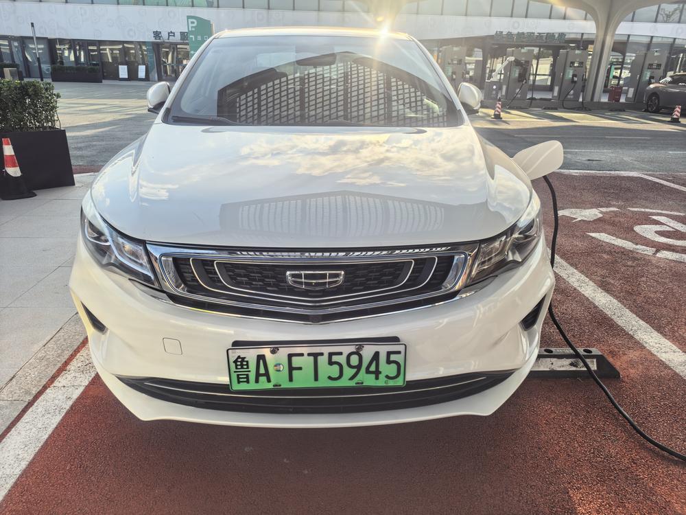 Geely Emgrand GL PHEV Модель 2019 года 1.5T DCT Smart Baojun тип – фото 2