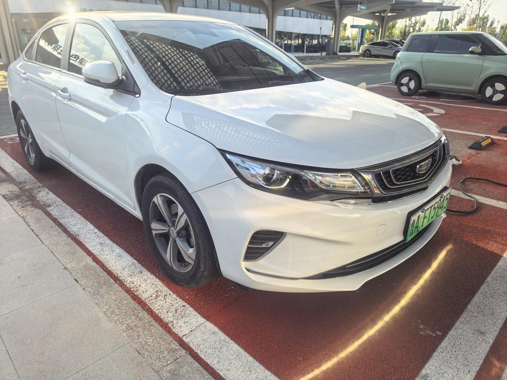 Geely Emgrand GL PHEV Модель 2019 года 1.5T DCT Smart Baojun тип – фото 3