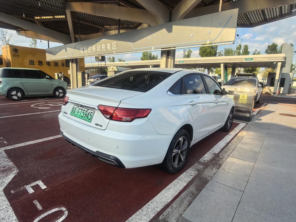 Geely Emgrand GL PHEV Модель 2019 года 1.5T DCT Smart Baojun тип – фото 7