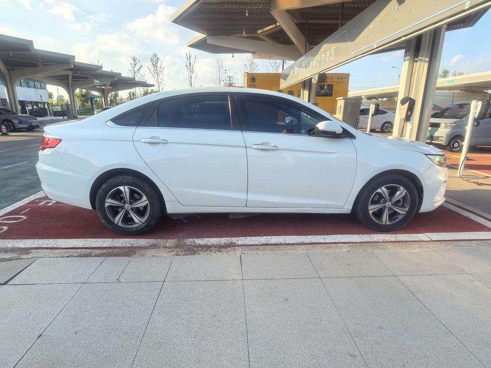 Geely Emgrand GL PHEV Модель 2019 года 1.5T DCT Smart Baojun тип – фото 8