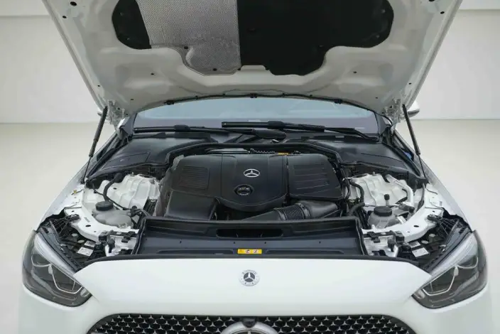 Mercedes-Benz C-Class 2024 Model C 260 L Sports Edition – фото 6