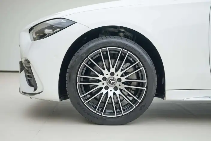 Mercedes-Benz C-Class 2024 Model C 260 L Sports Edition – фото 9