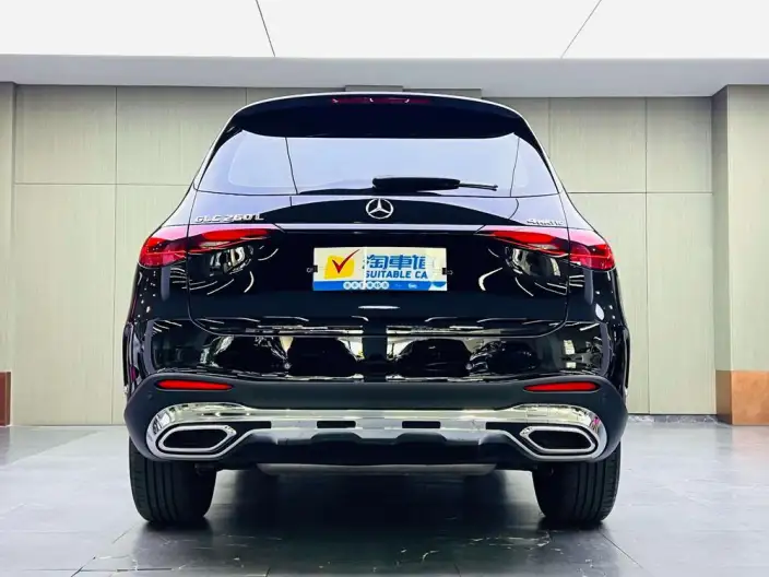 Mercedes-Benz GLC 2023 Model GLC 260 L 4MATIC Luxury Model 5 seat – фото 5