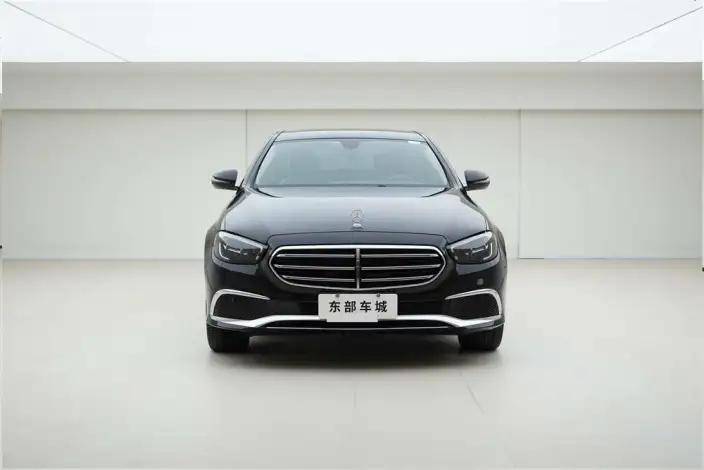 Mercedes-Benz E-Class 2023 Model E 260 L 4MATIC sedan – фото 2