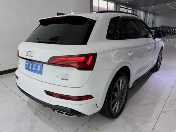 Audi Q5L 2024 Model 40TFSI Luxury Dynamic Model – фото 6