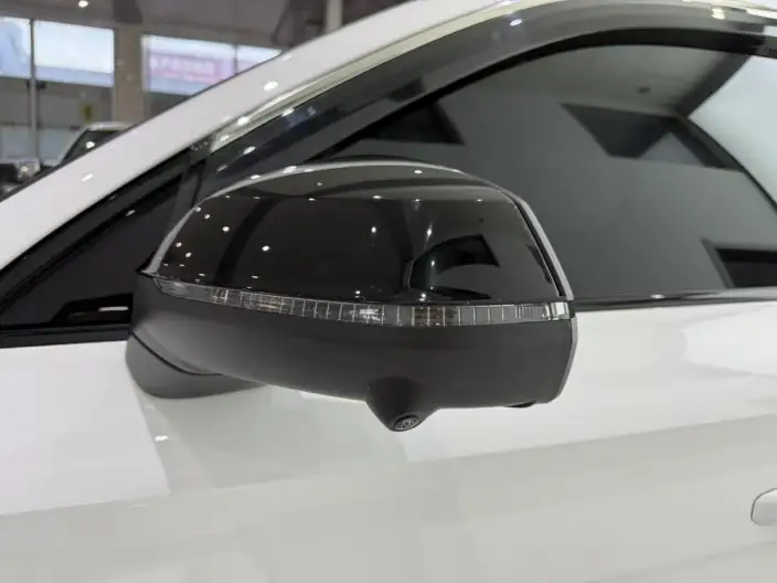 Audi Q5L 2024 Model 40TFSI Luxury Dynamic Model – фото 7