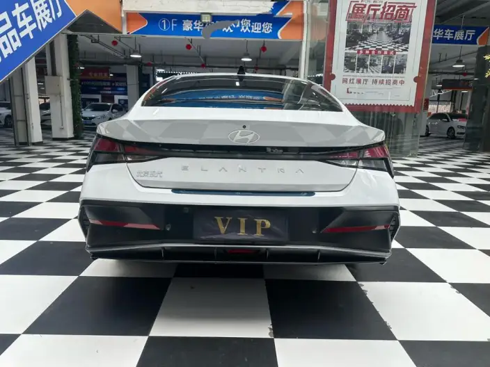Hyundai Ioniq 2023 Model 1.5L CVT GLX Elite Edition – фото 5