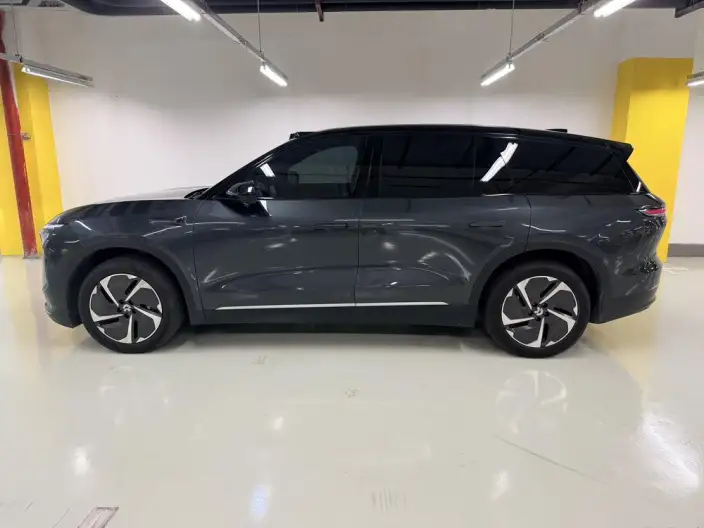 NIO ES8 2023 Model 75kWh