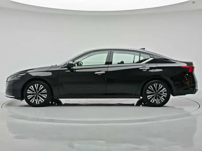 Nissan Teana 2025 Model 2.0L XL-TLS Yuexiang Edition – фото 4