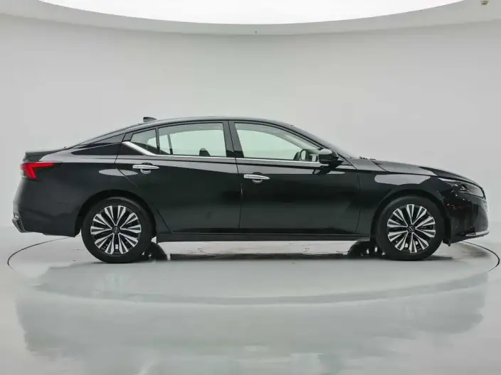 Nissan Teana 2025 Model 2.0L XL-TLS Yuexiang Edition – фото 8
