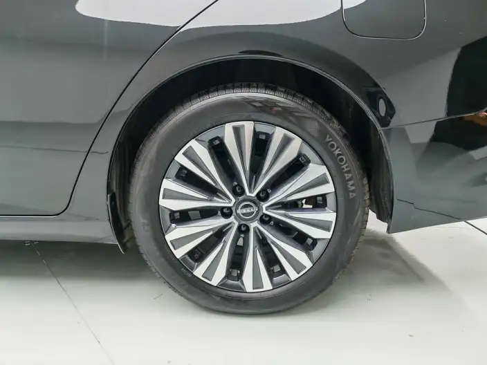 Nissan Teana 2025 Model 2.0L XL-TLS Yuexiang Edition – фото 9