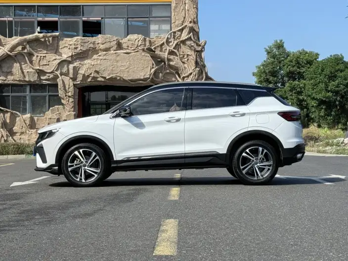 Geely Binyue 2021 Model 240T DCT Diamond Edition