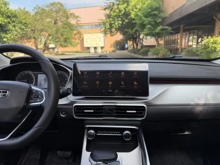 Geely Binyue 2021 Model 240T DCT Diamond Edition – фото 8