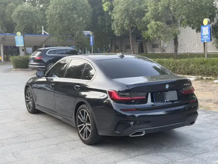 BMW 3 Series 2022 Model 325Li M Sports Set – фото 4