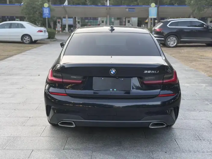 BMW 3 Series 2022 Model 325Li M Sports Set – фото 5