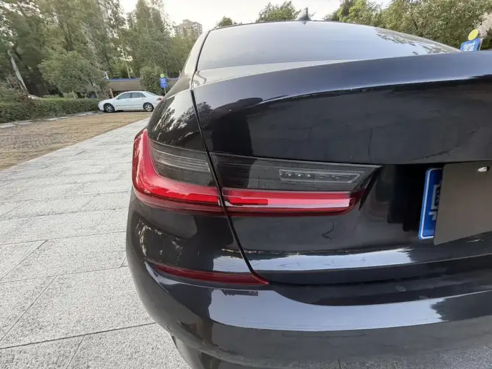 BMW 3 Series 2022 Model 325Li M Sports Set – фото 8