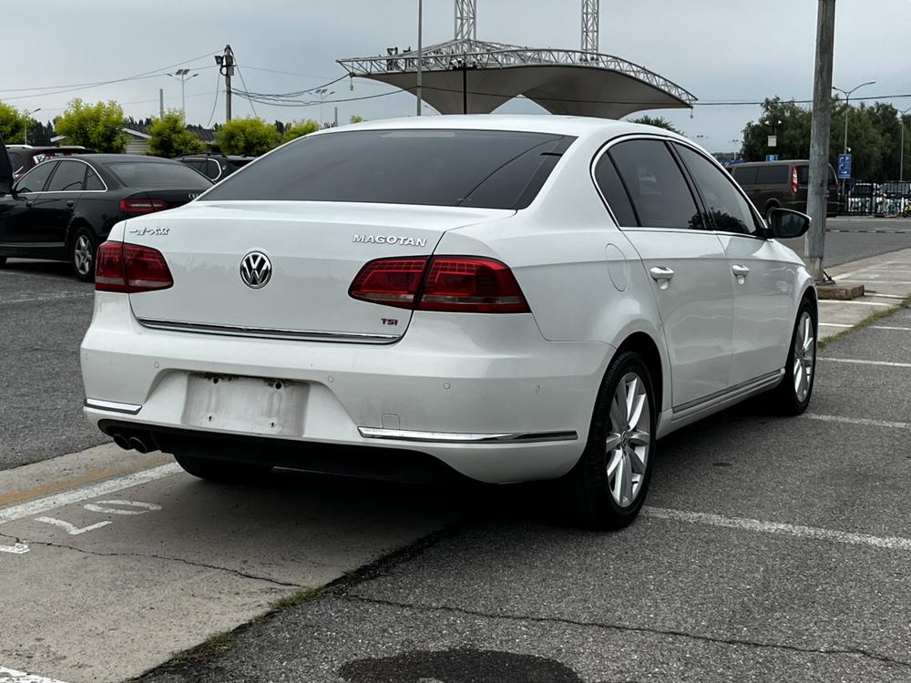 Volkswagen Magotan 2013 модификация 2.0TSI Prestige – фото 7