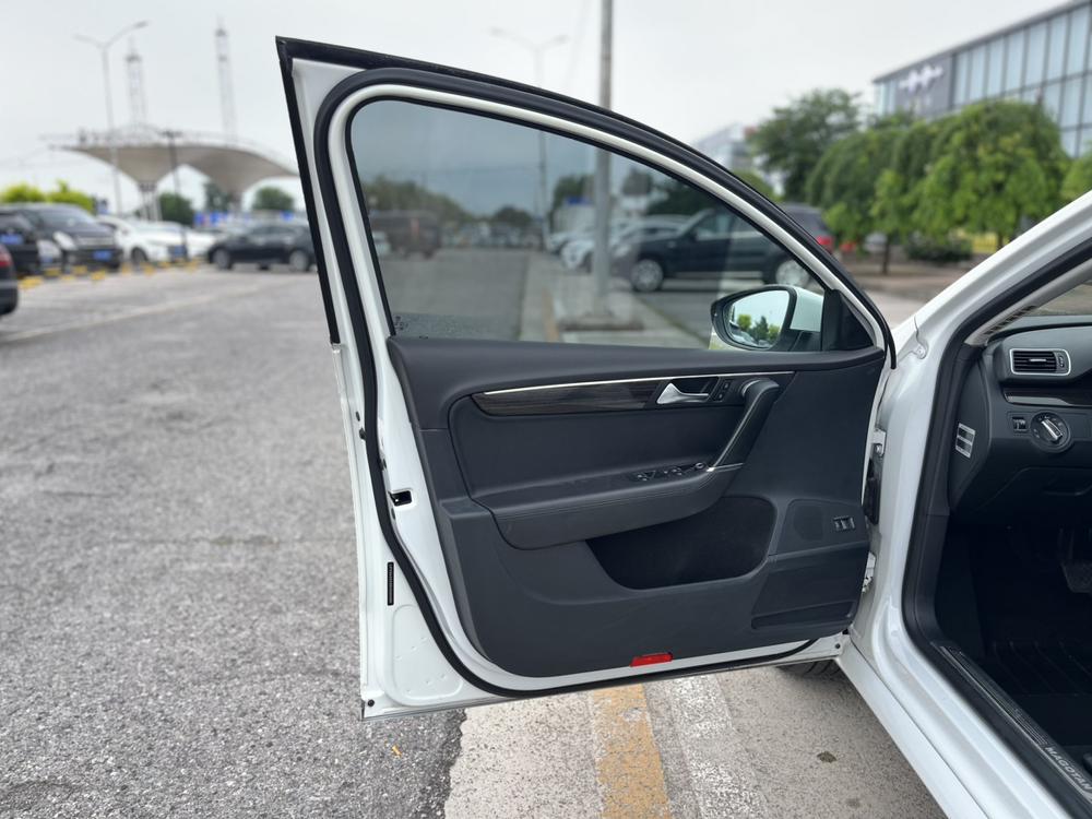 Volkswagen Magotan 2013 модификация 2.0TSI Prestige – фото 20