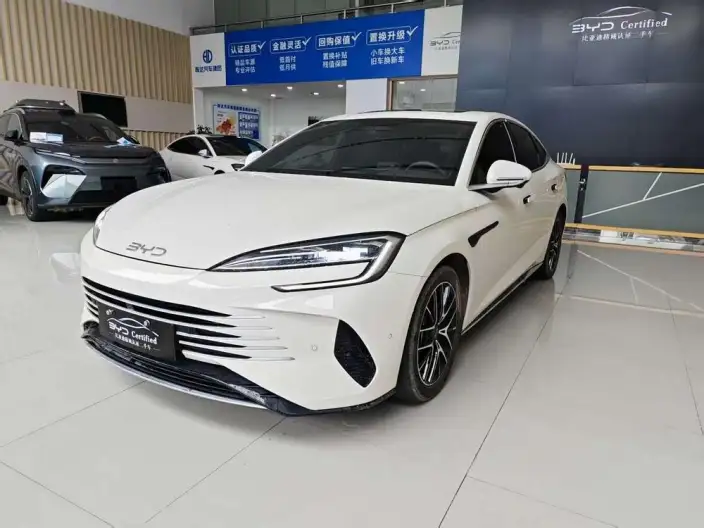 BYD Seal 07DM 2025 Model Smart Driving Edition DM-i 125KM Noble Model – фото 1