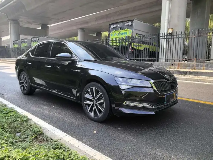 Skoda Superb 2025 Model TSI280 DSG Exclusive Edition