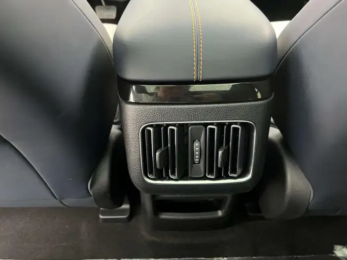 BYD Song PLUS DM 2023 Model DM-i Champion Edition 110KM Flagship Model – фото 7