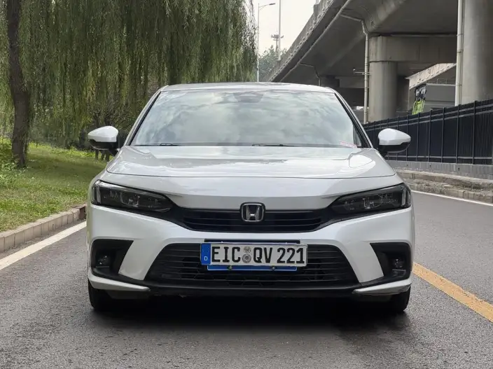 Honda Civic 2022 Model 240TURBO CVT Dynamic Edition – фото 2