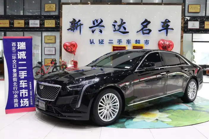 Cadillac CT6 2022 Model 28T Fashion Model