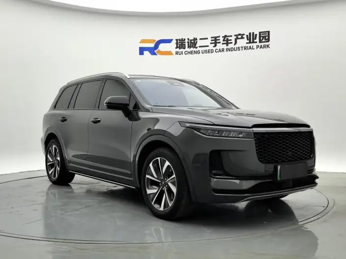 Li Auto ONE 2020 Model Extended Range 6 seat Edition – фото 3