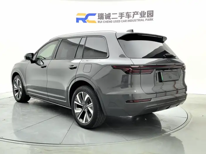 Li Auto ONE 2020 Model Extended Range 6 seat Edition – фото 4