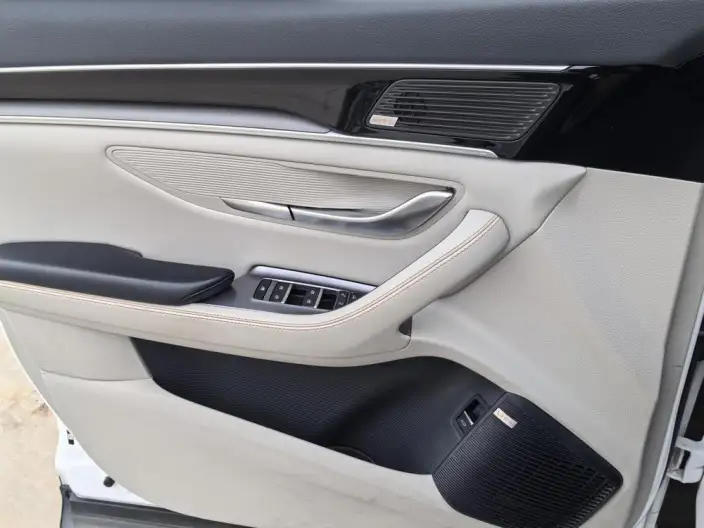 BYD Song PLUS EV 2023 Model Champion Edition 605KM Flagship PLUS – фото 6