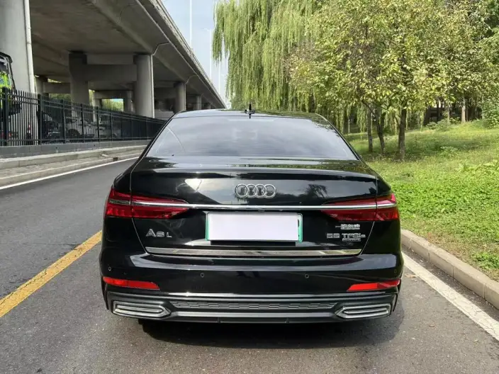 Audi A6L PHEV 2022 Model 55 TFSI e quattro – фото 5