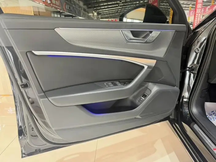 Audi A6L 2024 Model 40 TFSI Luxury Dynamic Model – фото 9