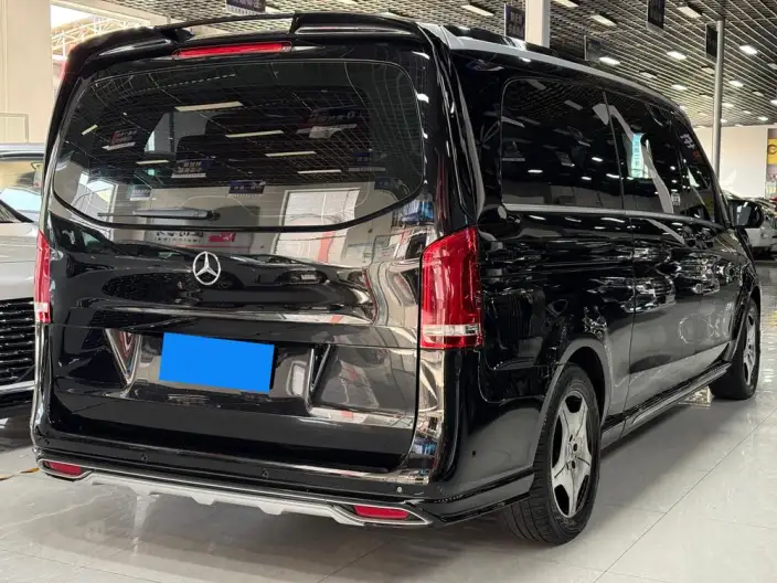 Viano 2021 Model 2.0T Business Edition 7 seat – фото 4