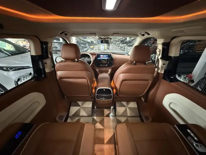 Viano 2021 Model 2.0T Business Edition 7 seat – фото 10