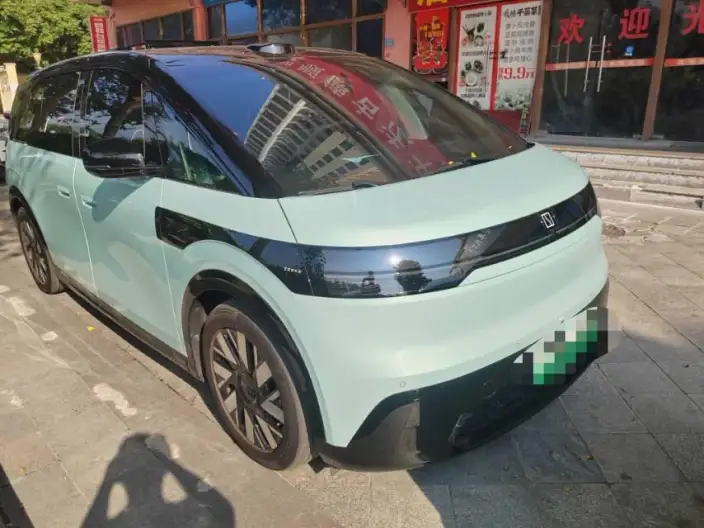 ZEEKR MIX 2025 Model 102kWh Long Battery Life Pro Smart Driving Edition