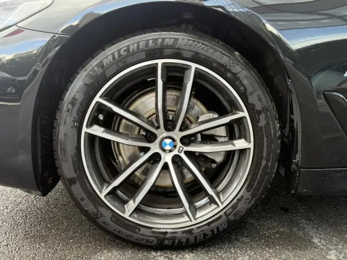 BMW 5 Series Imported 2022 Model Facelift II 525i M Sports Set – фото 6