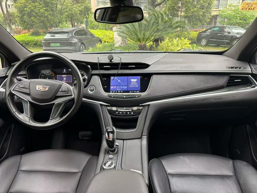 Cadillac XT5 2021 28T Luxury – фото 8