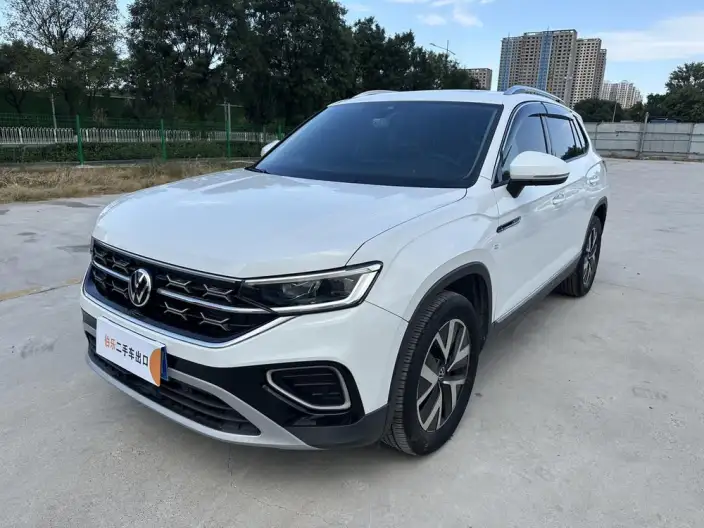 Volkswagen Tayron 2023 Model 280TSI 2WD Luxury Plus Advanced version – фото 1
