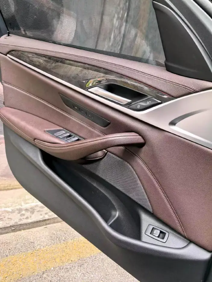 BMW 5 Series 2022 Model Facelift 525Li M Sports Set – фото 3