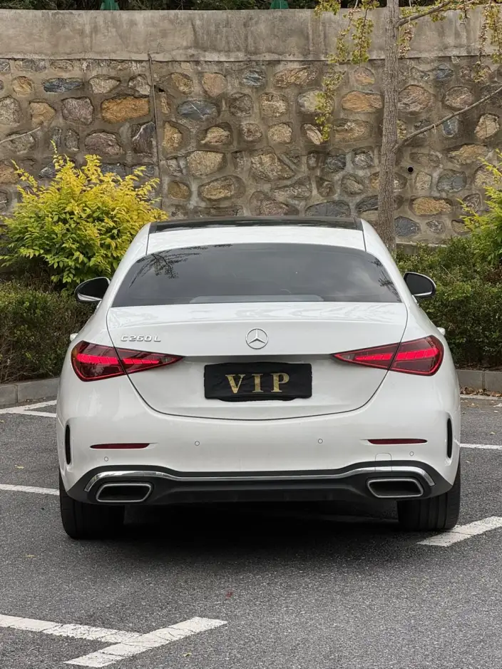 Mercedes-Benz C-Class 2025 Model C 260 L Sports Edition 4MATIC – фото 5