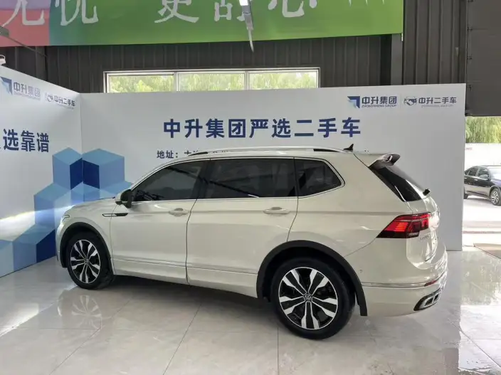 Volkswagen Tiguan L 2022 Model 330TSI Automatic 2WD R-Line Enjoy the version more – фото 3