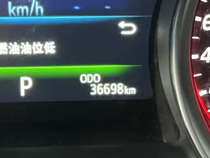 Toyota Camry 2023 Model 2.0S Knight Edition – фото 6