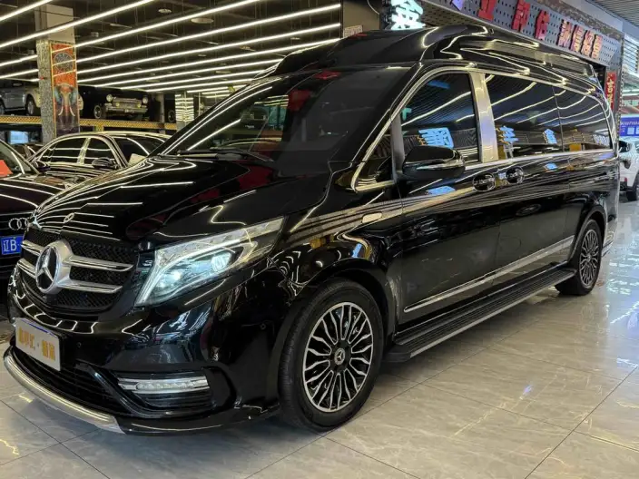 Mercedes-Benz V-Class 2021 Model V 260 Premium Edition – фото 1