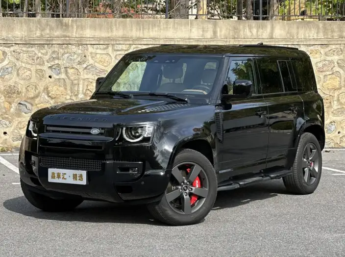 Land Rover Defender 2025 Model 110 3.0T P400 HSE X-Dynamic