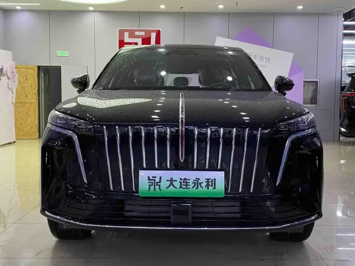 HONGQI HS6 PHEV 2026 Model 240 Smart Hybrid Edition