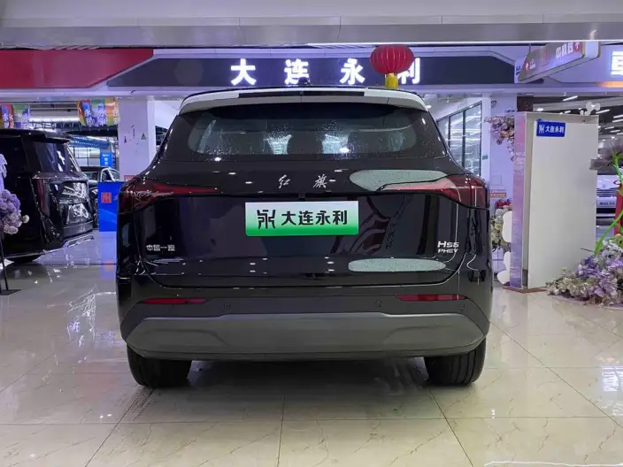 HONGQI HS6 PHEV 2026 Model 240 Smart Hybrid Edition – фото 5