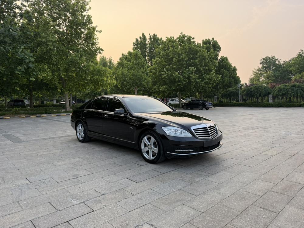 Mercedes-Benz S-Class 2012 модификация S 300 L Luxury Grand Edition – фото 3