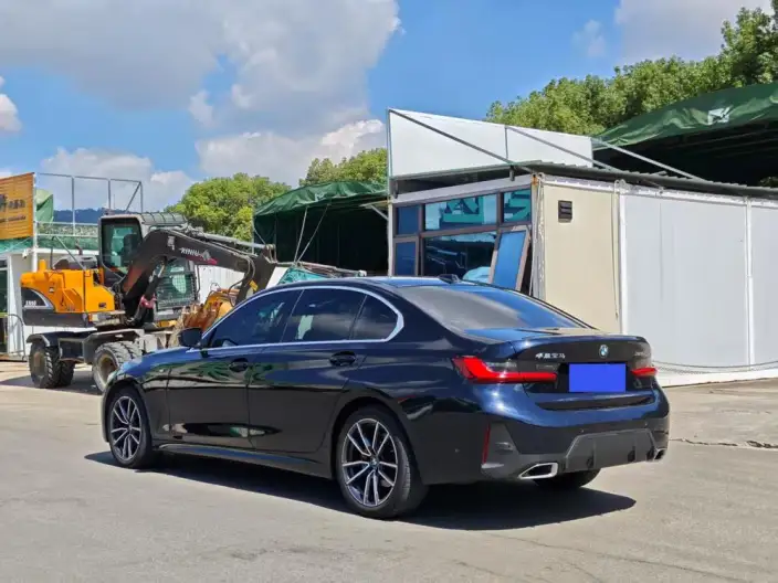 BMW 3 Series 2023 Model 325Li M Sports Set – фото 4
