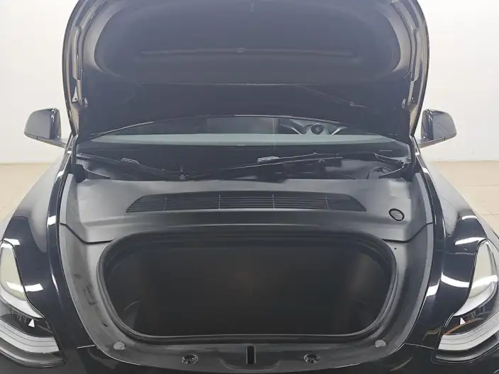Model Y 2022 Model Rear-wheel drive version – фото 10