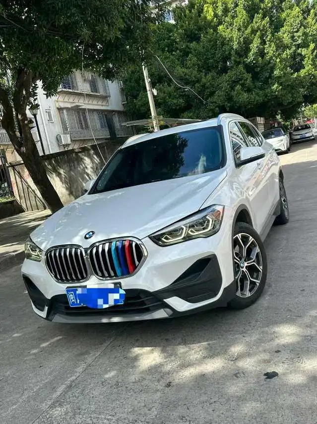 BMW X1 2022 Model sDrive25Li Leading Model – фото 1